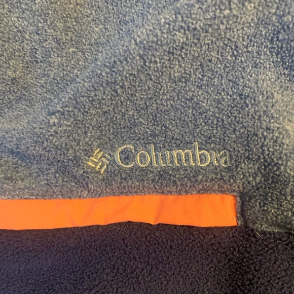 Columbia Women’s Pullover - Picture 2 of 4